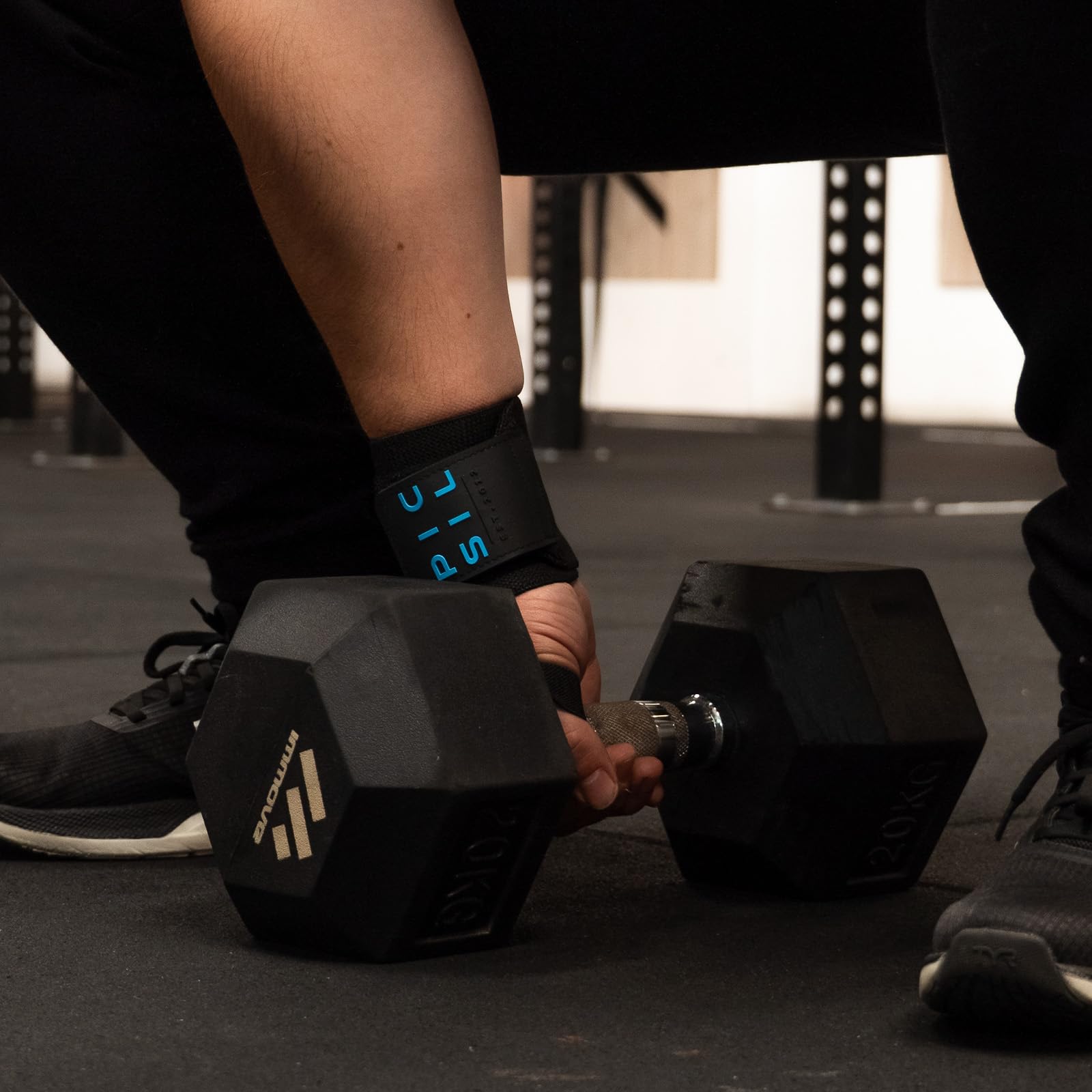 PICSIL - Wrist Support for Cross Training | Reduce Wrist Discomfort | High Performance | Elastic Nylon | Prevents Tendonitis | Ideal for Gym, Bodybuilding, Boxing, Calisthenics | - Image 6